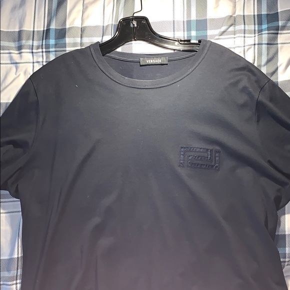 Short Sleeve Authentic Versace shirt - Picture 1 of 4